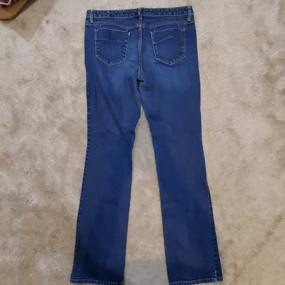Jeans - Picture 2 of 4